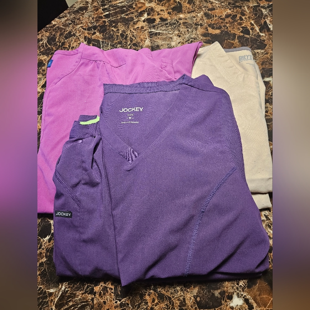 Lot of Scrubs(3)